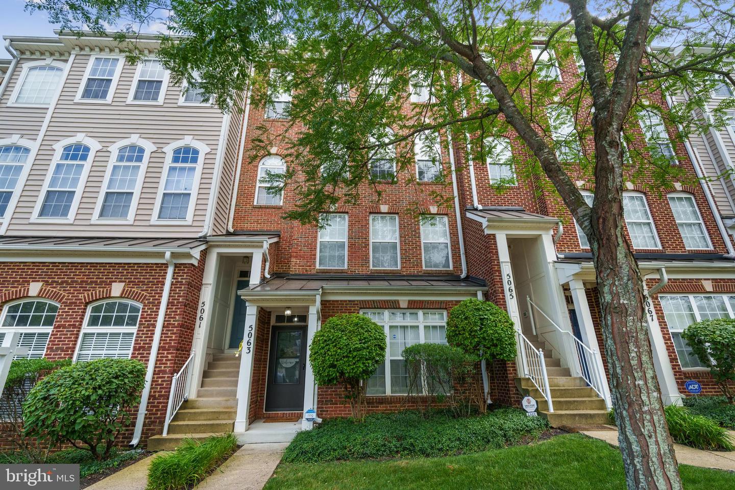5061 ANCHORSTONE DR #5061, WOODBRIDGE, Virginia 22192, 3 Bedrooms Bedrooms, ,2 BathroomsBathrooms,Residential,For sale,5061 ANCHORSTONE DR #5061,VAPW2098648 MLS # VAPW2098648