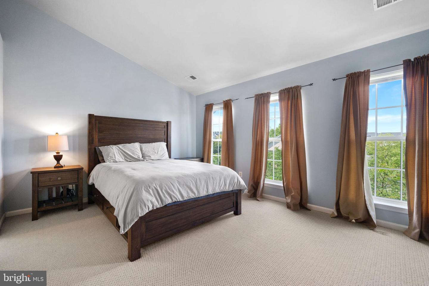 5061 ANCHORSTONE DR #5061, WOODBRIDGE, Virginia 22192, 3 Bedrooms Bedrooms, ,2 BathroomsBathrooms,Residential,For sale,5061 ANCHORSTONE DR #5061,VAPW2098648 MLS # VAPW2098648