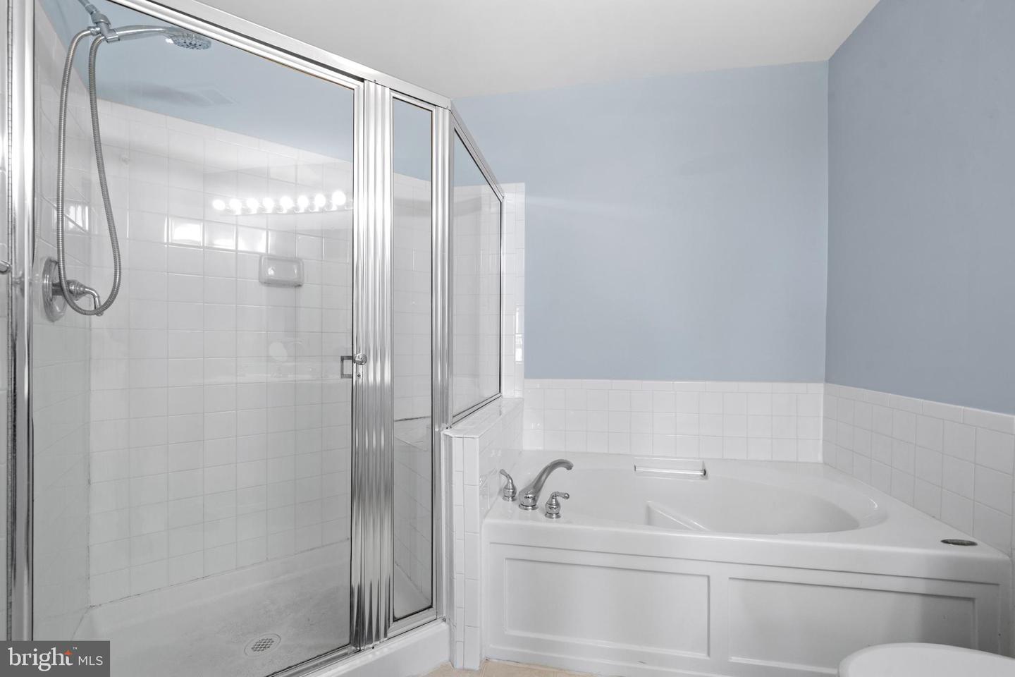 5061 ANCHORSTONE DR #5061, WOODBRIDGE, Virginia 22192, 3 Bedrooms Bedrooms, ,2 BathroomsBathrooms,Residential,For sale,5061 ANCHORSTONE DR #5061,VAPW2098648 MLS # VAPW2098648