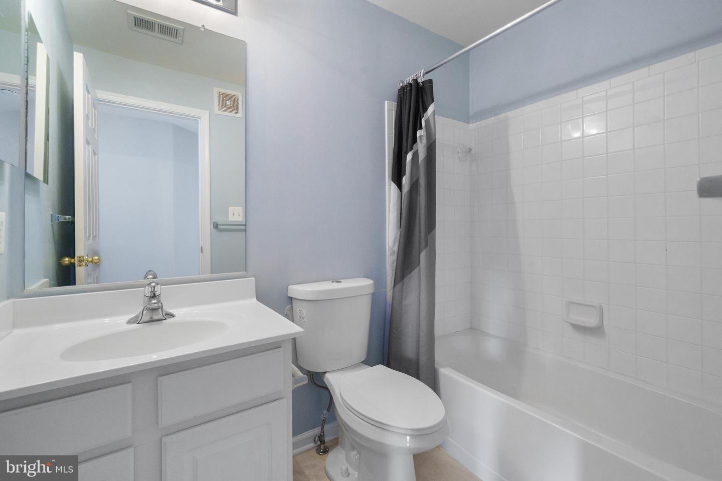 5061 ANCHORSTONE DR #5061, WOODBRIDGE, Virginia 22192, 3 Bedrooms Bedrooms, ,2 BathroomsBathrooms,Residential,For sale,5061 ANCHORSTONE DR #5061,VAPW2098648 MLS # VAPW2098648