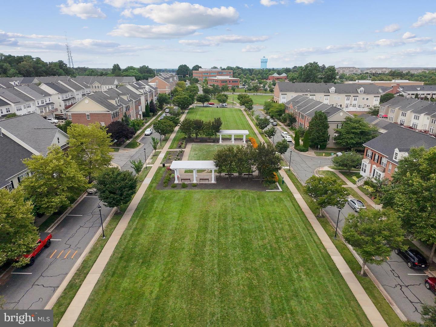 5061 ANCHORSTONE DR #5061, WOODBRIDGE, Virginia 22192, 3 Bedrooms Bedrooms, ,2 BathroomsBathrooms,Residential,For sale,5061 ANCHORSTONE DR #5061,VAPW2098648 MLS # VAPW2098648