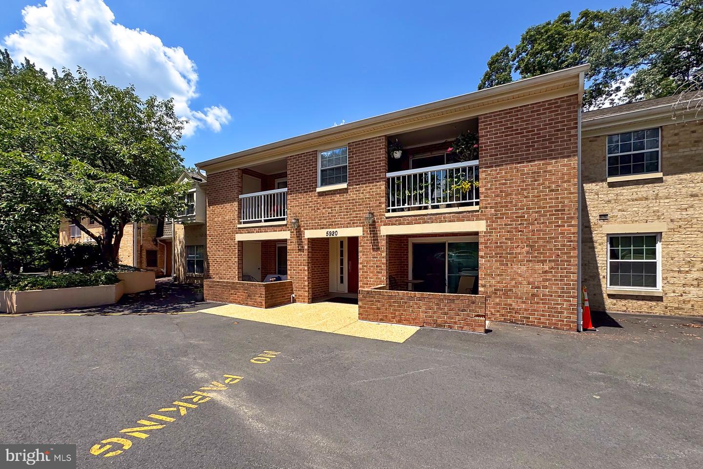 5920 COVE LANDING RD #102, BURKE, Virginia 22015, 2 Bedrooms Bedrooms, 8 Rooms Rooms,2 BathroomsBathrooms,Residential,For sale,5920 COVE LANDING RD #102,VAFX2253708 MLS # VAFX2253708