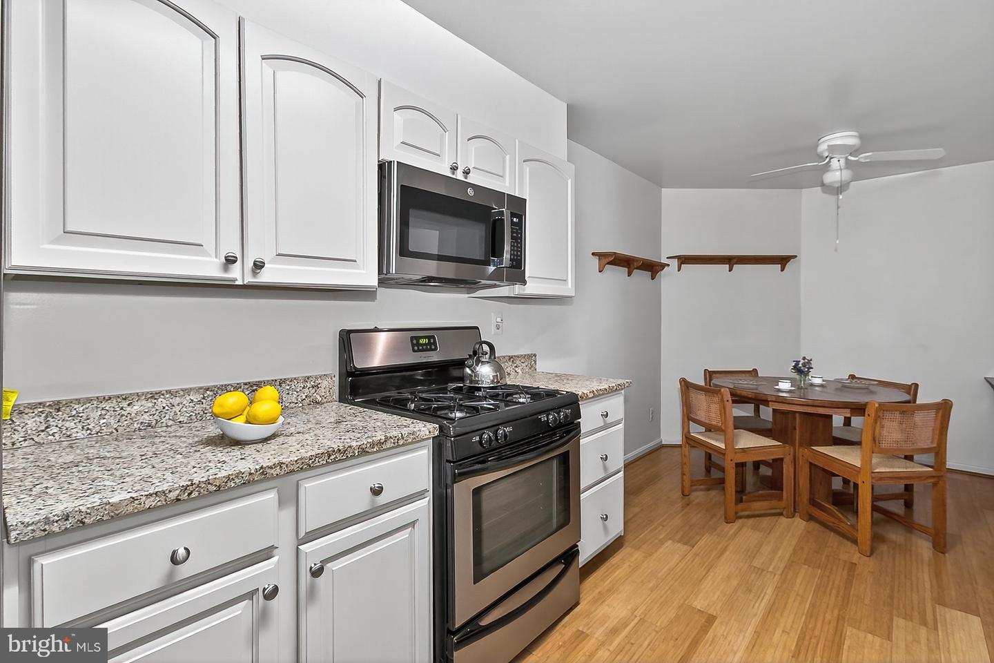 5920 COVE LANDING RD #102, BURKE, Virginia 22015, 2 Bedrooms Bedrooms, 8 Rooms Rooms,2 BathroomsBathrooms,Residential,For sale,5920 COVE LANDING RD #102,VAFX2253708 MLS # VAFX2253708