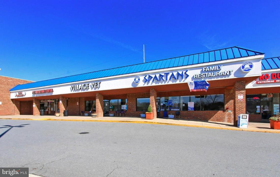 5920 COVE LANDING RD #102, BURKE, Virginia 22015, 2 Bedrooms Bedrooms, 8 Rooms Rooms,2 BathroomsBathrooms,Residential,For sale,5920 COVE LANDING RD #102,VAFX2253708 MLS # VAFX2253708