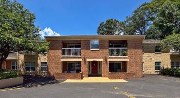 5920 COVE LANDING RD #102, BURKE, Virginia 22015, 2 Bedrooms Bedrooms, 8 Rooms Rooms,2 BathroomsBathrooms,Residential,For sale,5920 COVE LANDING RD #102,VAFX2253708 MLS # VAFX2253708