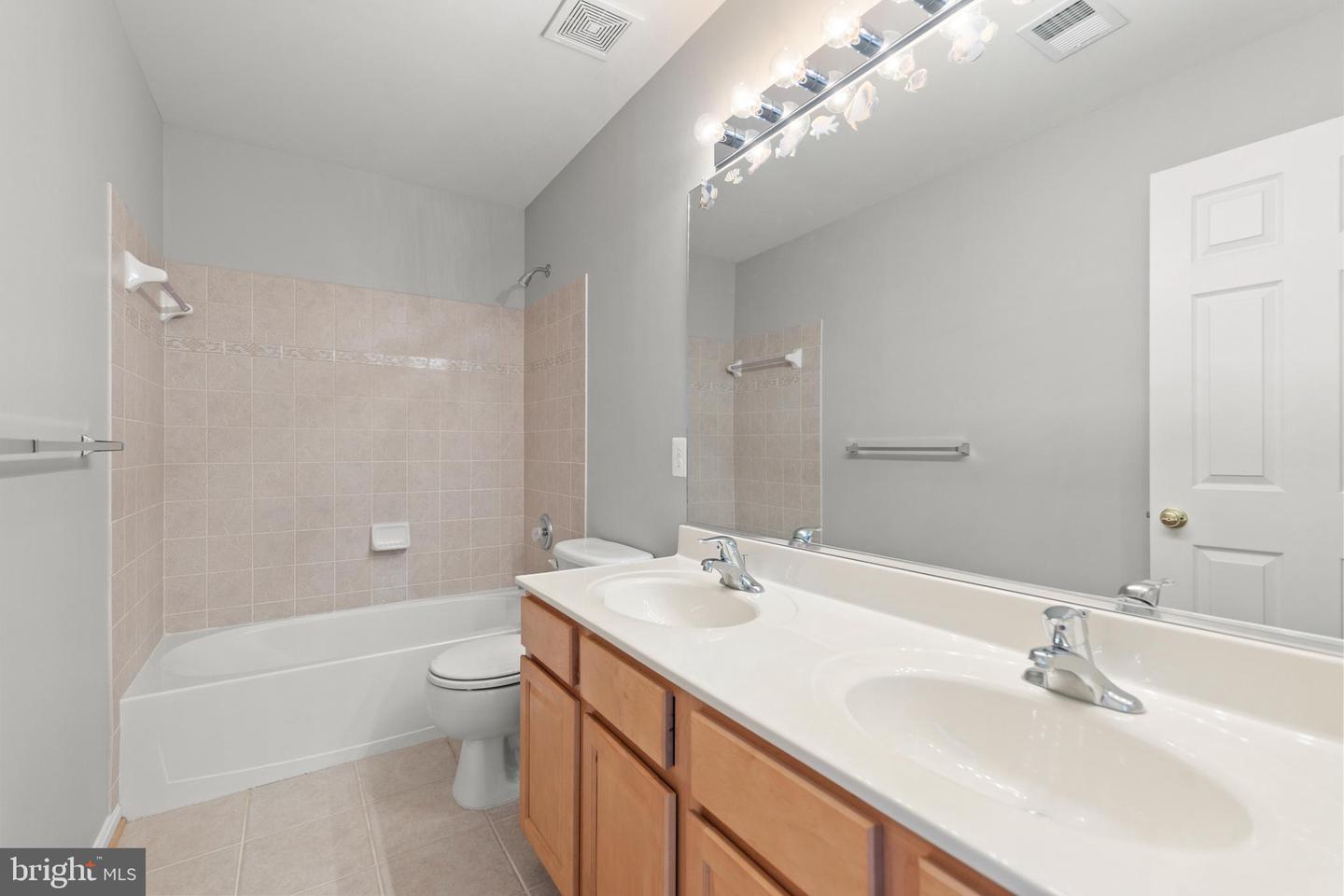 105 BRAXTON CT, WINCHESTER, Virginia 22602, 4 Bedrooms Bedrooms, ,3 BathroomsBathrooms,Residential,For sale,105 BRAXTON CT,VAFV2035280 MLS # VAFV2035280