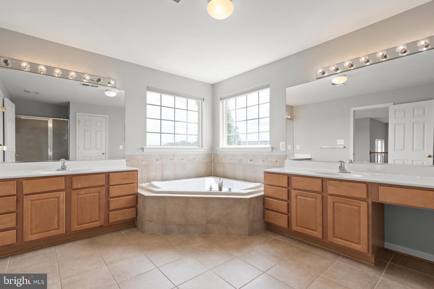 105 BRAXTON CT, WINCHESTER, Virginia 22602, 4 Bedrooms Bedrooms, ,3 BathroomsBathrooms,Residential,For sale,105 BRAXTON CT,VAFV2035280 MLS # VAFV2035280