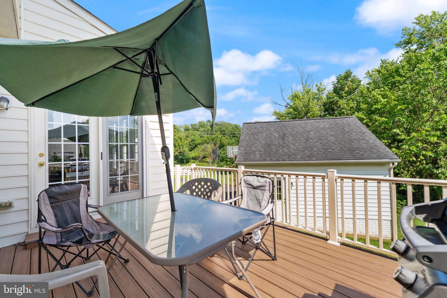 7 COOPER RUN ST, LOVETTSVILLE, Virginia 20180, 4 Bedrooms Bedrooms, ,2 BathroomsBathrooms,Residential,For sale,7 COOPER RUN ST,VALO2101436 MLS # VALO2101436