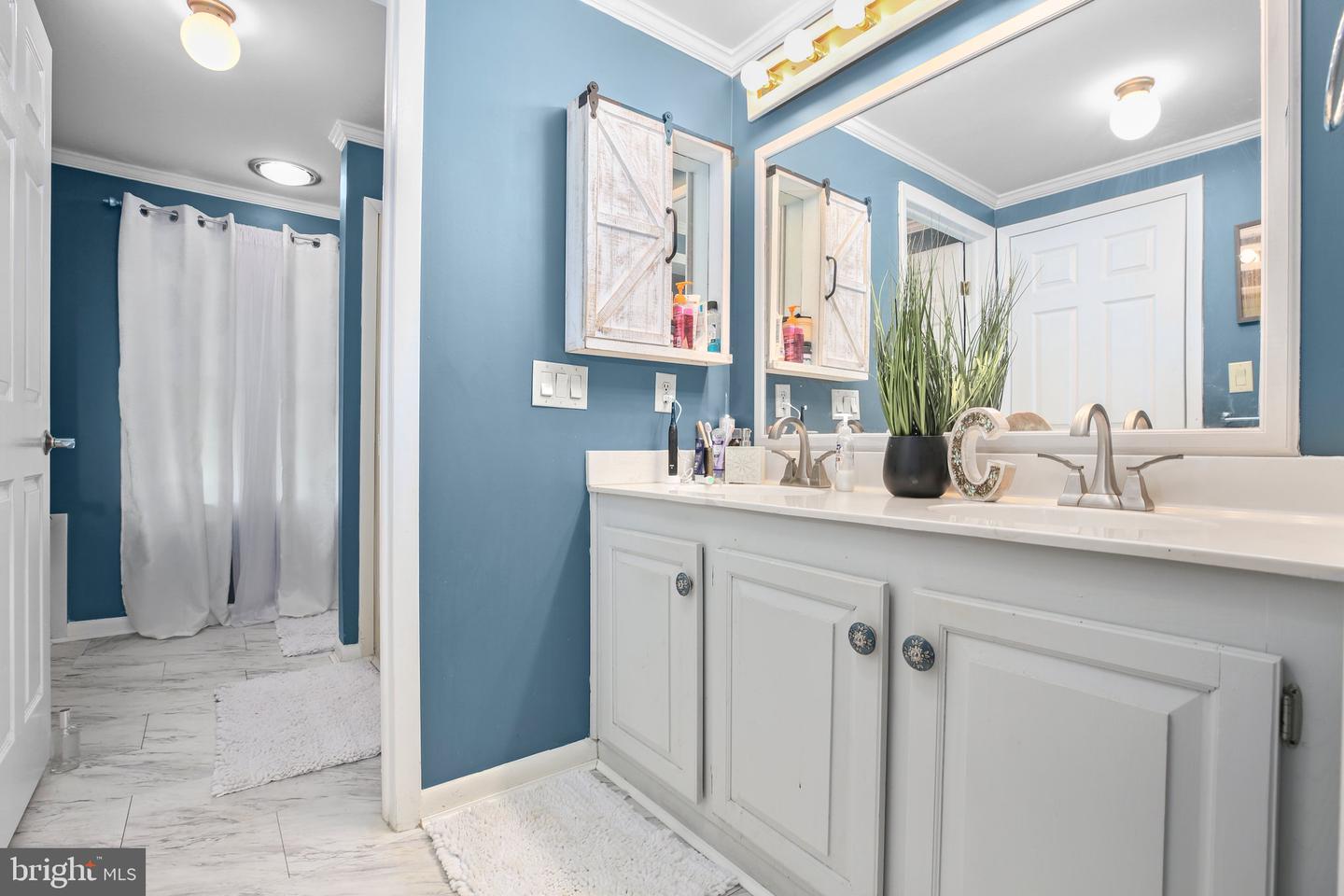 13610 FLANK MARCH LN, SPOTSYLVANIA, Virginia 22551, 4 Bedrooms Bedrooms, ,2 BathroomsBathrooms,Residential,For sale,13610 FLANK MARCH LN,VASP2034554 MLS # VASP2034554