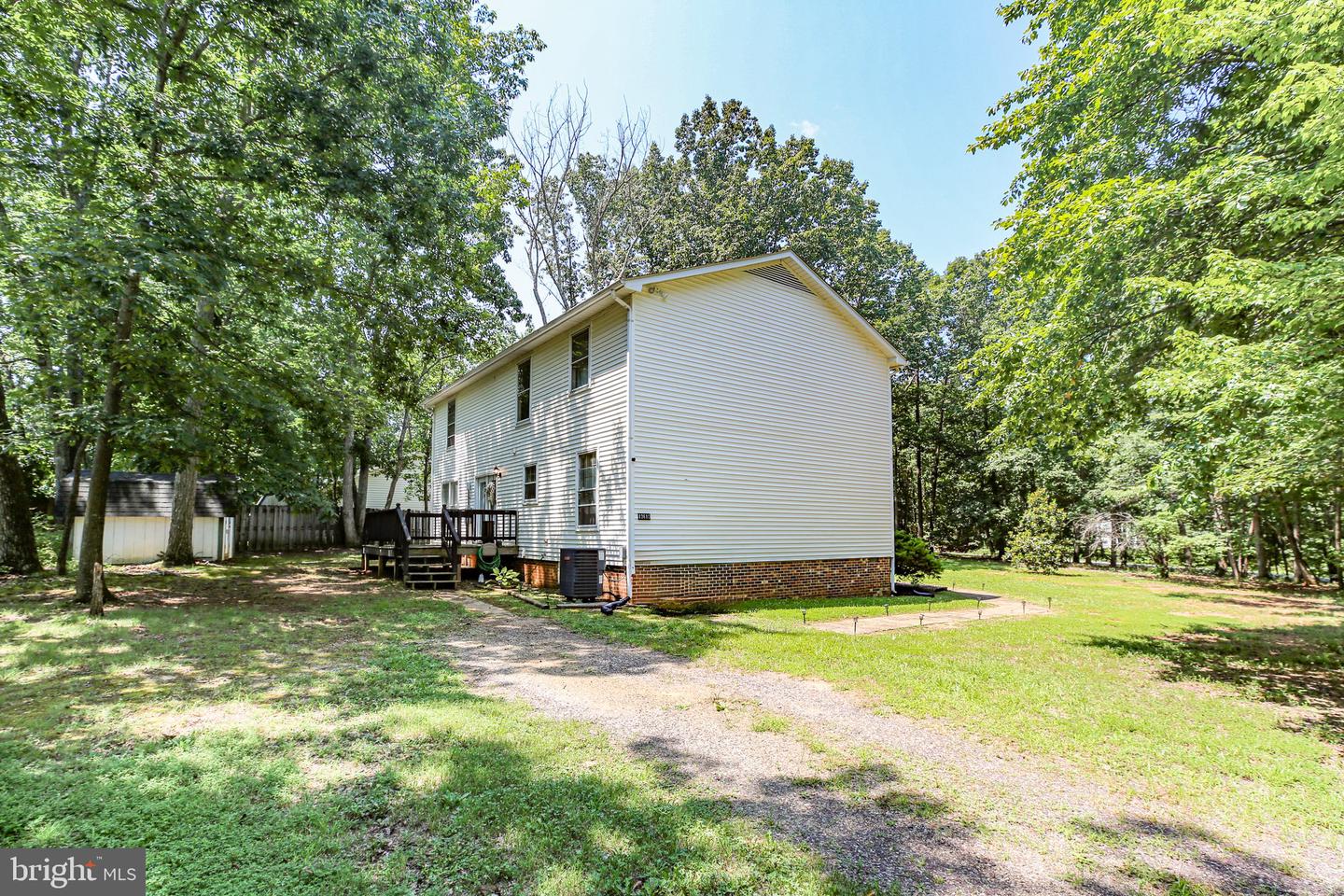 13610 FLANK MARCH LN, SPOTSYLVANIA, Virginia 22551, 4 Bedrooms Bedrooms, ,2 BathroomsBathrooms,Residential,For sale,13610 FLANK MARCH LN,VASP2034554 MLS # VASP2034554