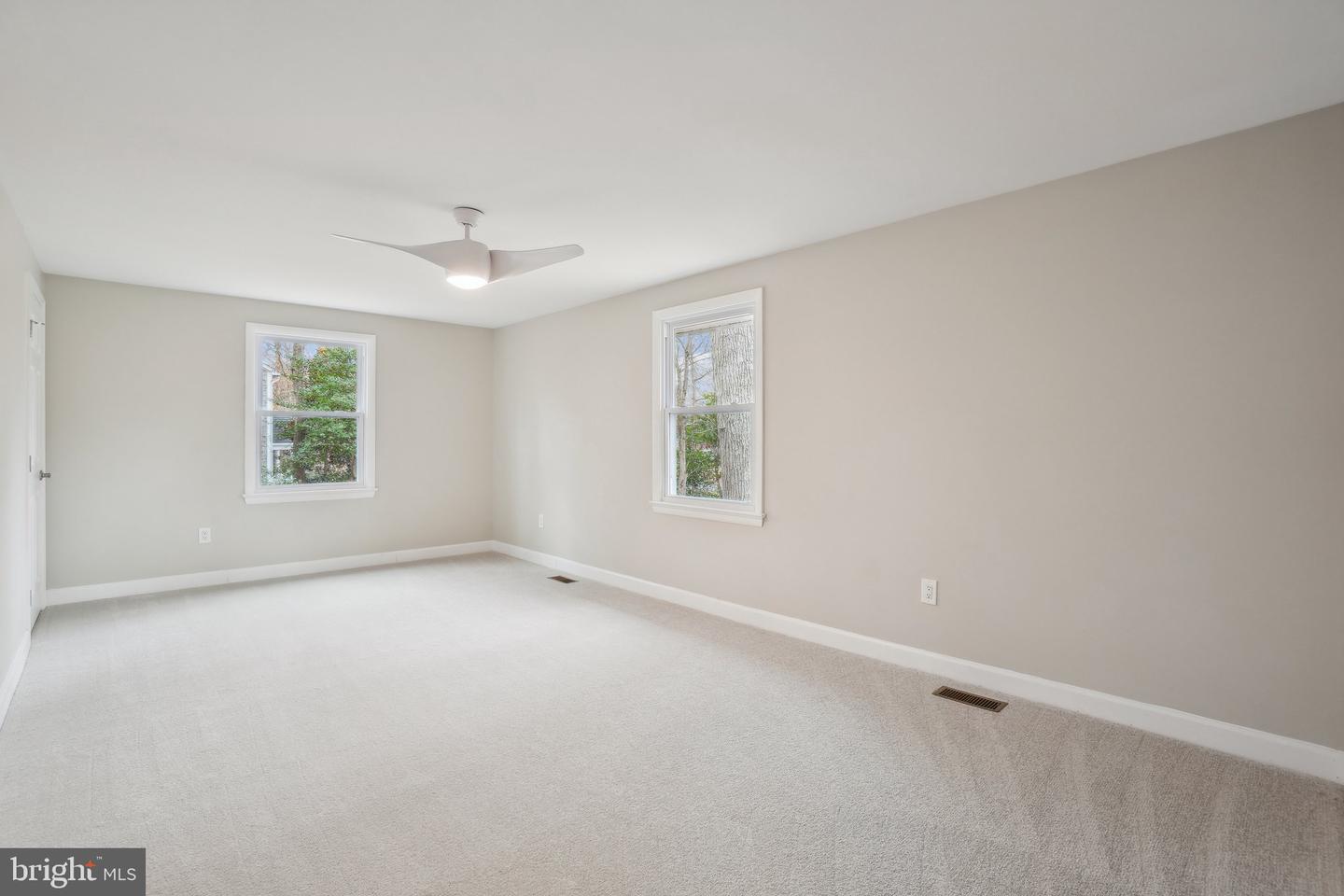 6008 CHAPMAN RD, LORTON, Virginia 22079, 4 Bedrooms Bedrooms, ,3 BathroomsBathrooms,Residential,For sale,6008 CHAPMAN RD,VAFX2254378 MLS # VAFX2254378