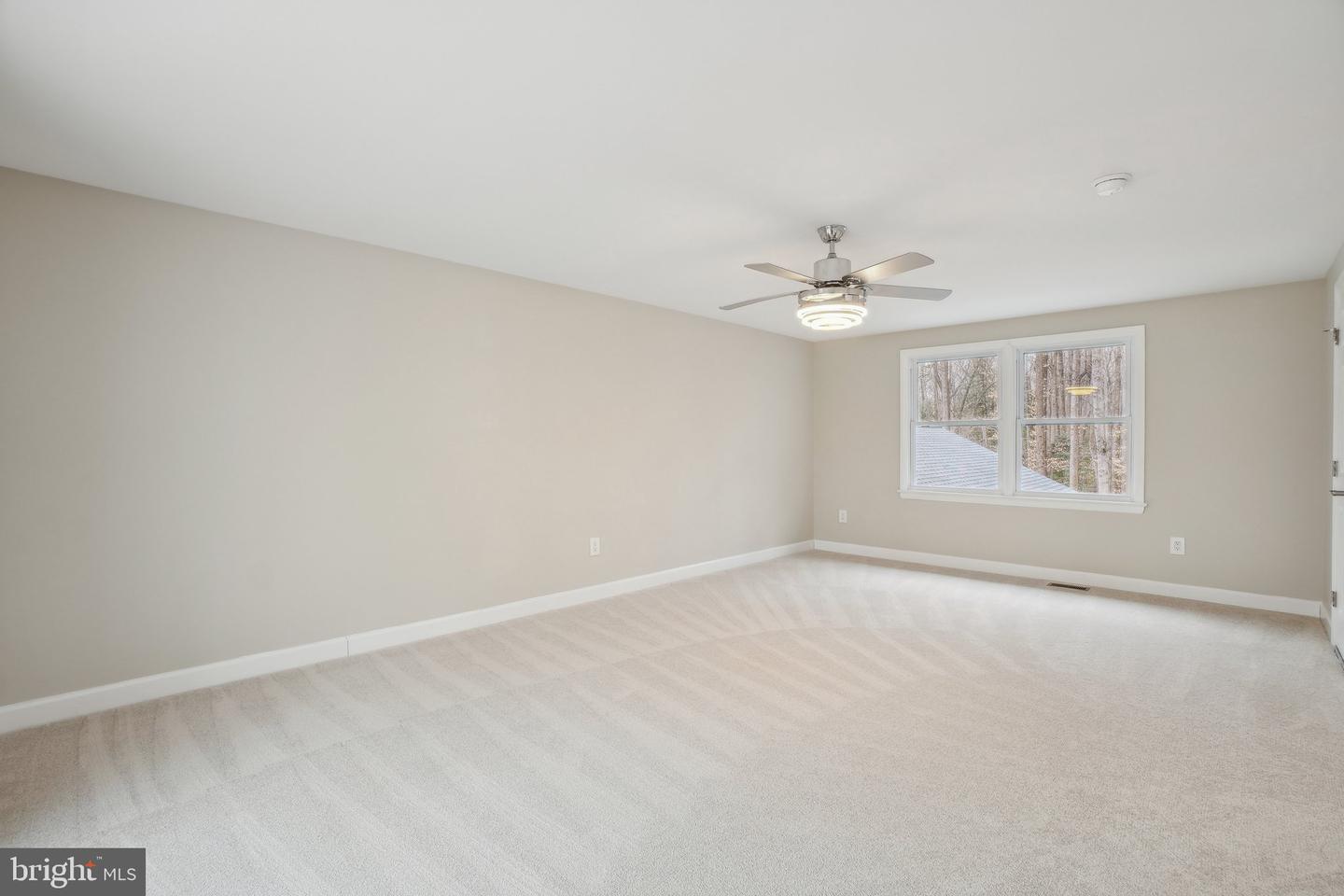 6008 CHAPMAN RD, LORTON, Virginia 22079, 4 Bedrooms Bedrooms, ,3 BathroomsBathrooms,Residential,For sale,6008 CHAPMAN RD,VAFX2254378 MLS # VAFX2254378