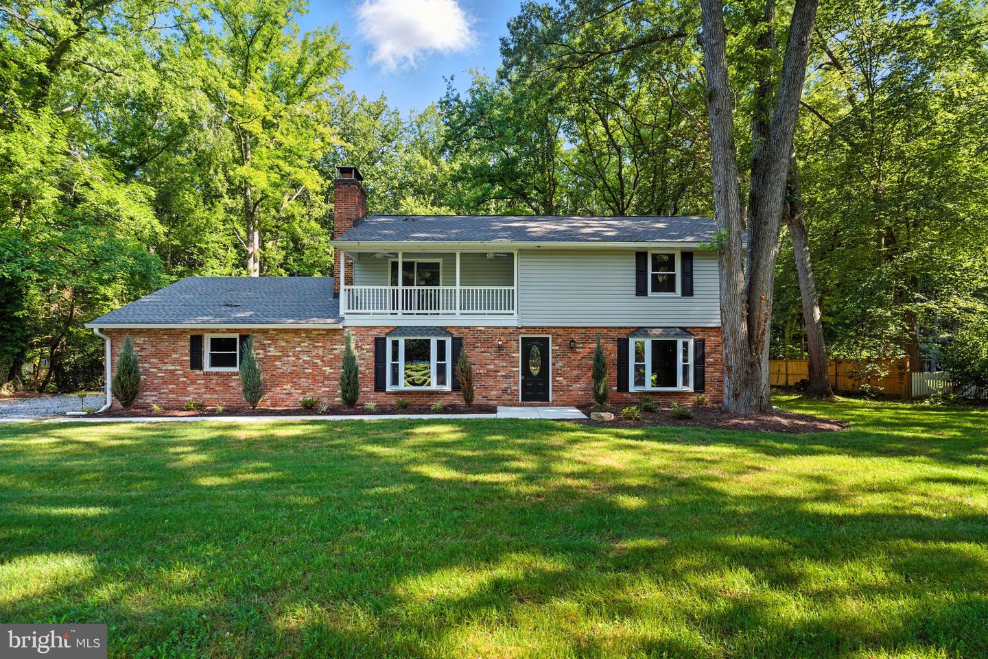 6008 CHAPMAN RD, LORTON, Virginia 22079, 4 Bedrooms Bedrooms, ,3 BathroomsBathrooms,Residential,For sale,6008 CHAPMAN RD,VAFX2254378 MLS # VAFX2254378