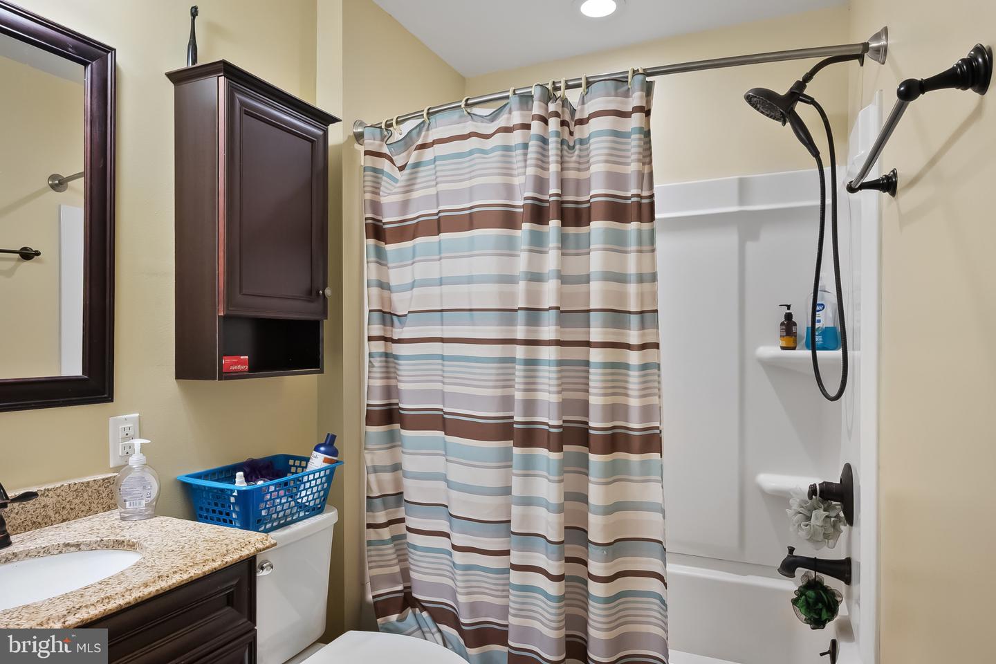 12565 BRISTERSBURG RD, MIDLAND, Virginia 22728, 5 Bedrooms Bedrooms, ,3 BathroomsBathrooms,Residential,For sale,12565 BRISTERSBURG RD,VAFQ2017382 MLS # VAFQ2017382