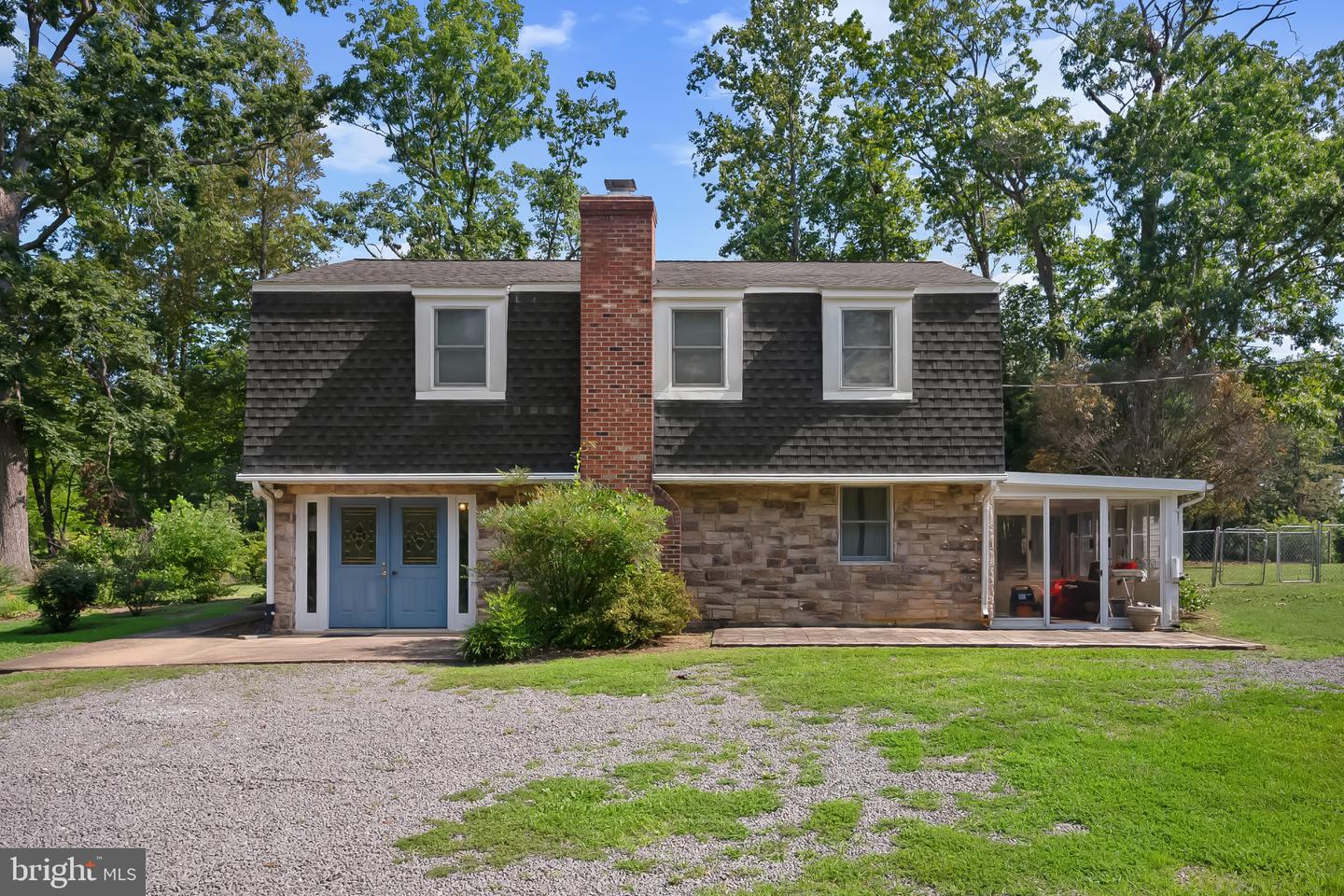 12565 BRISTERSBURG RD, MIDLAND, Virginia 22728, 5 Bedrooms Bedrooms, ,3 BathroomsBathrooms,Residential,For sale,12565 BRISTERSBURG RD,VAFQ2017382 MLS # VAFQ2017382