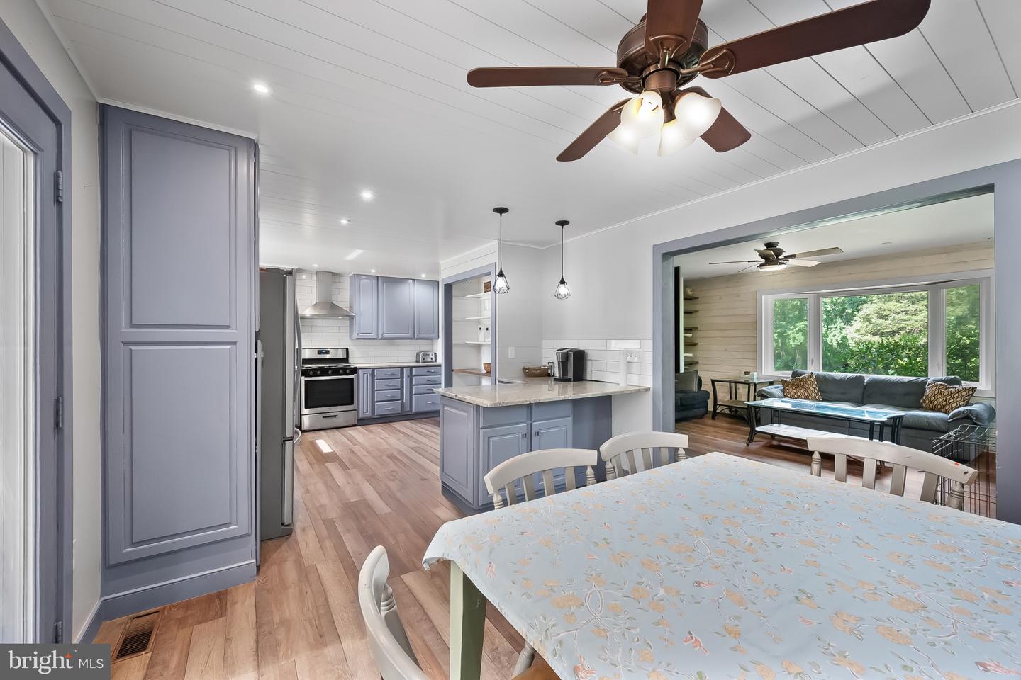 12565 BRISTERSBURG RD, MIDLAND, Virginia 22728, 5 Bedrooms Bedrooms, ,3 BathroomsBathrooms,Residential,For sale,12565 BRISTERSBURG RD,VAFQ2017382 MLS # VAFQ2017382