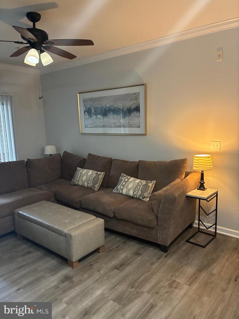 12925 CENTRE PARK CIR #101, HERNDON, Virginia 20171, 2 Bedrooms Bedrooms, ,2 BathroomsBathrooms,Residential,For sale,12925 CENTRE PARK CIR #101,VAFX2254610 MLS # VAFX2254610