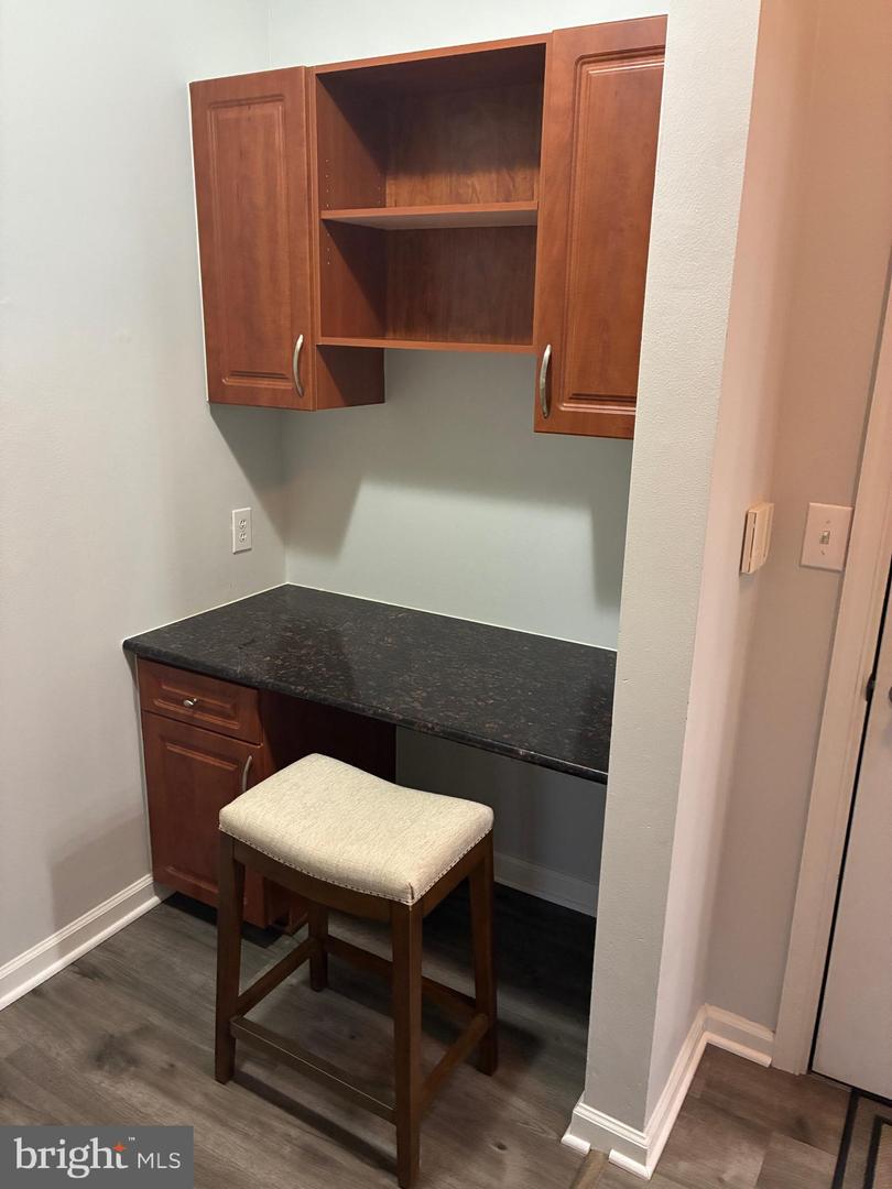 12925 CENTRE PARK CIR #101, HERNDON, Virginia 20171, 2 Bedrooms Bedrooms, ,2 BathroomsBathrooms,Residential,For sale,12925 CENTRE PARK CIR #101,VAFX2254610 MLS # VAFX2254610
