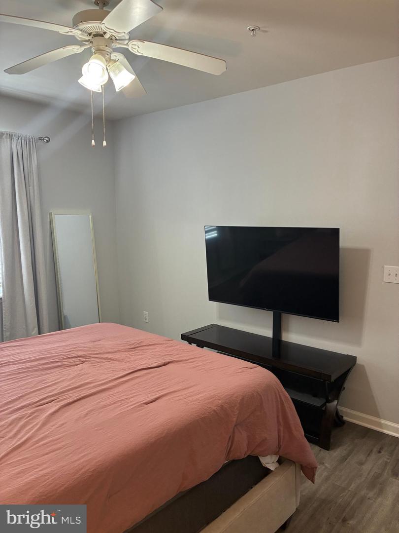 12925 CENTRE PARK CIR #101, HERNDON, Virginia 20171, 2 Bedrooms Bedrooms, ,2 BathroomsBathrooms,Residential,For sale,12925 CENTRE PARK CIR #101,VAFX2254610 MLS # VAFX2254610