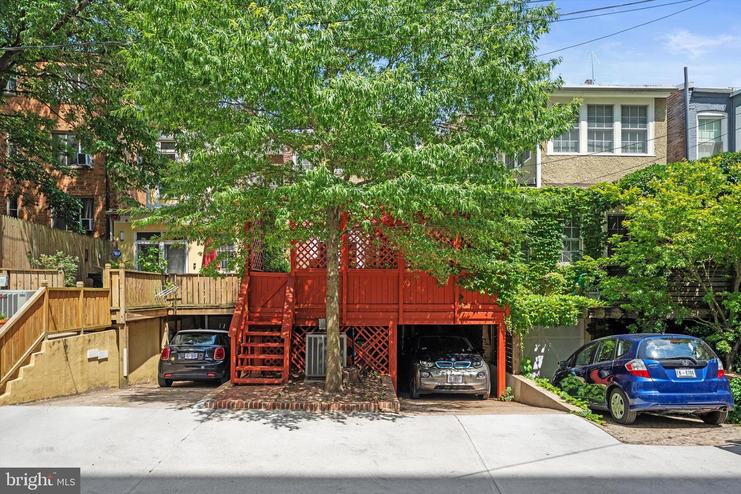 1650 ARGONNE PL NW, WASHINGTON, District Of Columbia 20009, 4 Bedrooms Bedrooms, ,3 BathroomsBathrooms,Residential,For sale,1650 ARGONNE PL NW,DCDC2209664 MLS # DCDC2209664