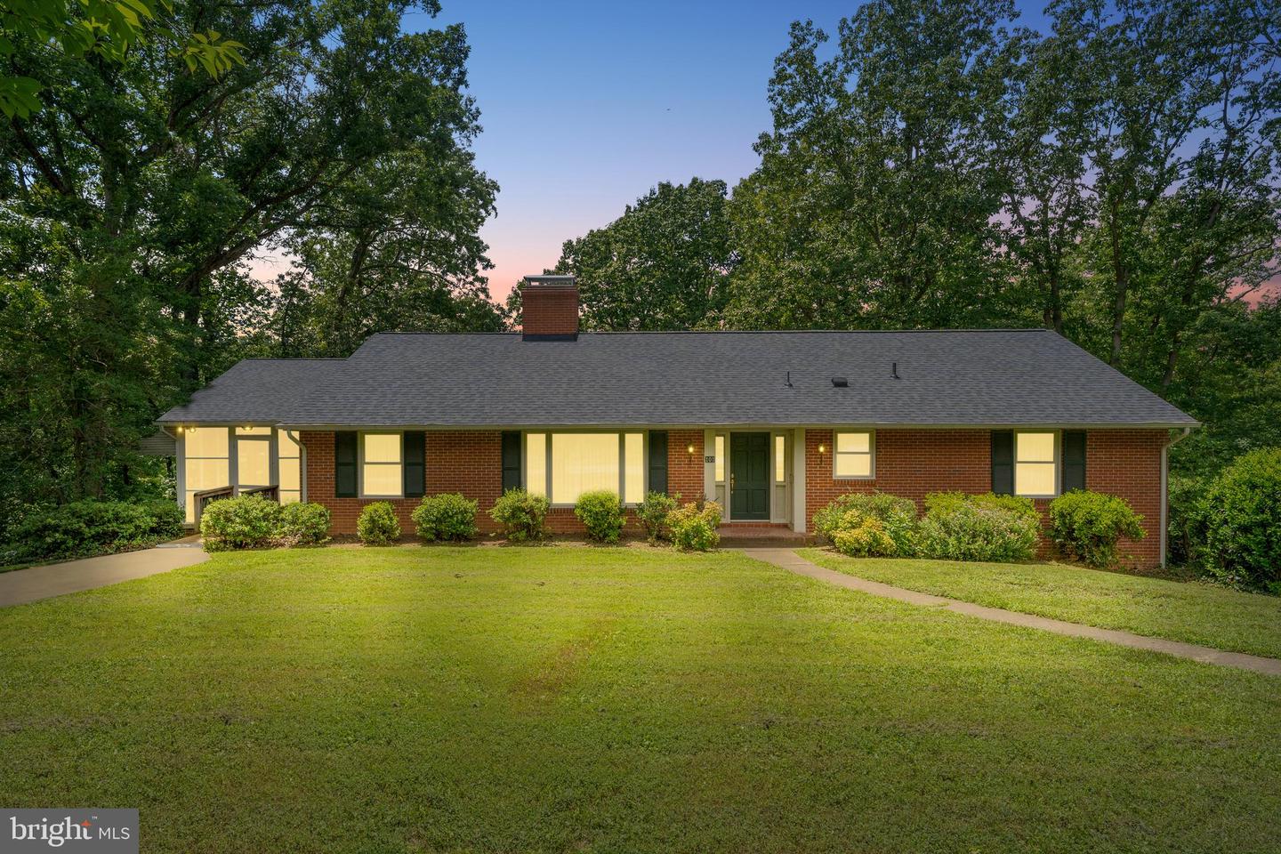 101 GOODLOE DR, FREDERICKSBURG, Virginia 22401, 3 Bedrooms Bedrooms, ,2 BathroomsBathrooms,Residential,For sale,101 GOODLOE DR,VAFB2008560 MLS # VAFB2008560