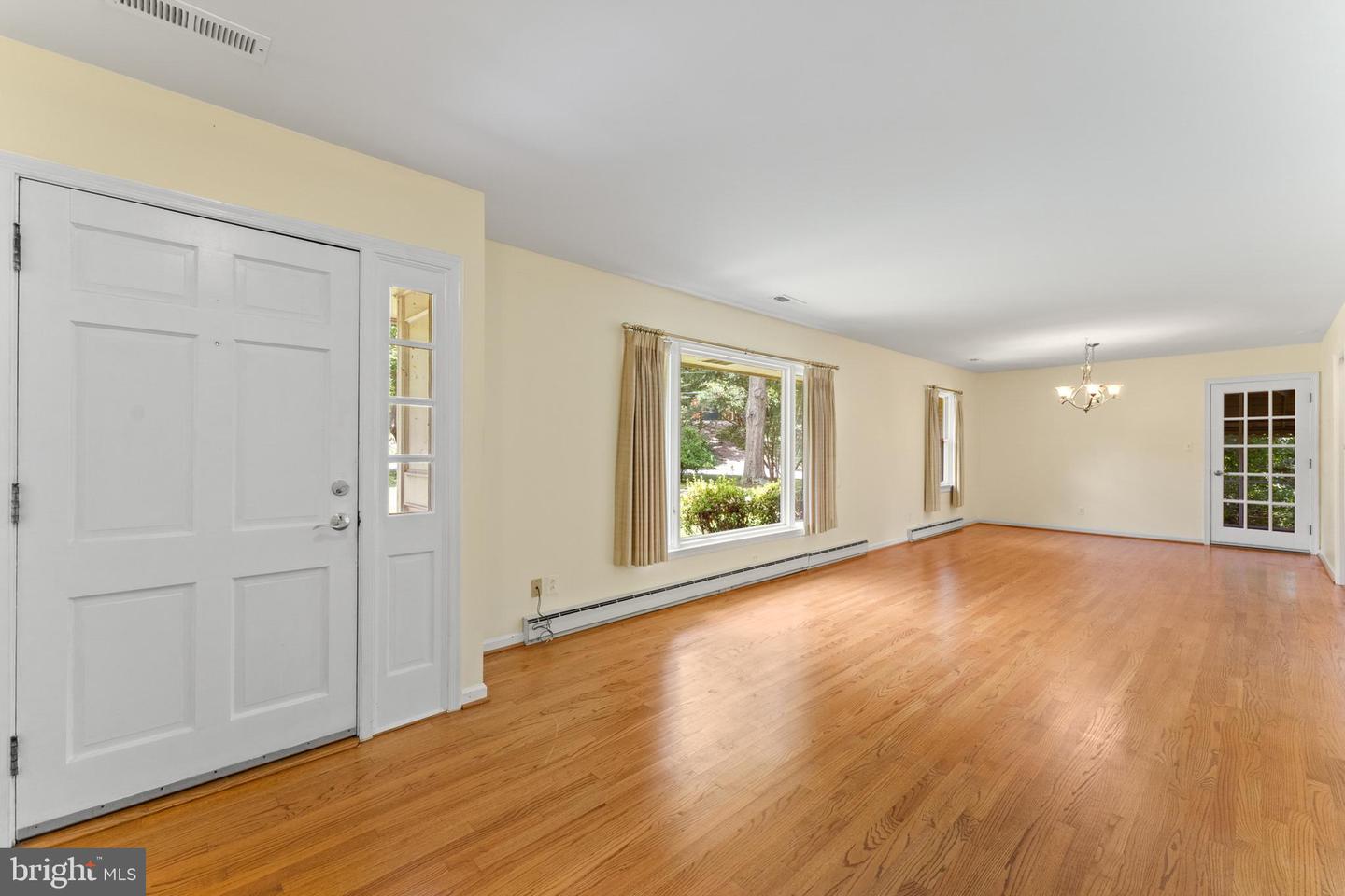 101 GOODLOE DR, FREDERICKSBURG, Virginia 22401, 3 Bedrooms Bedrooms, ,2 BathroomsBathrooms,Residential,For sale,101 GOODLOE DR,VAFB2008560 MLS # VAFB2008560