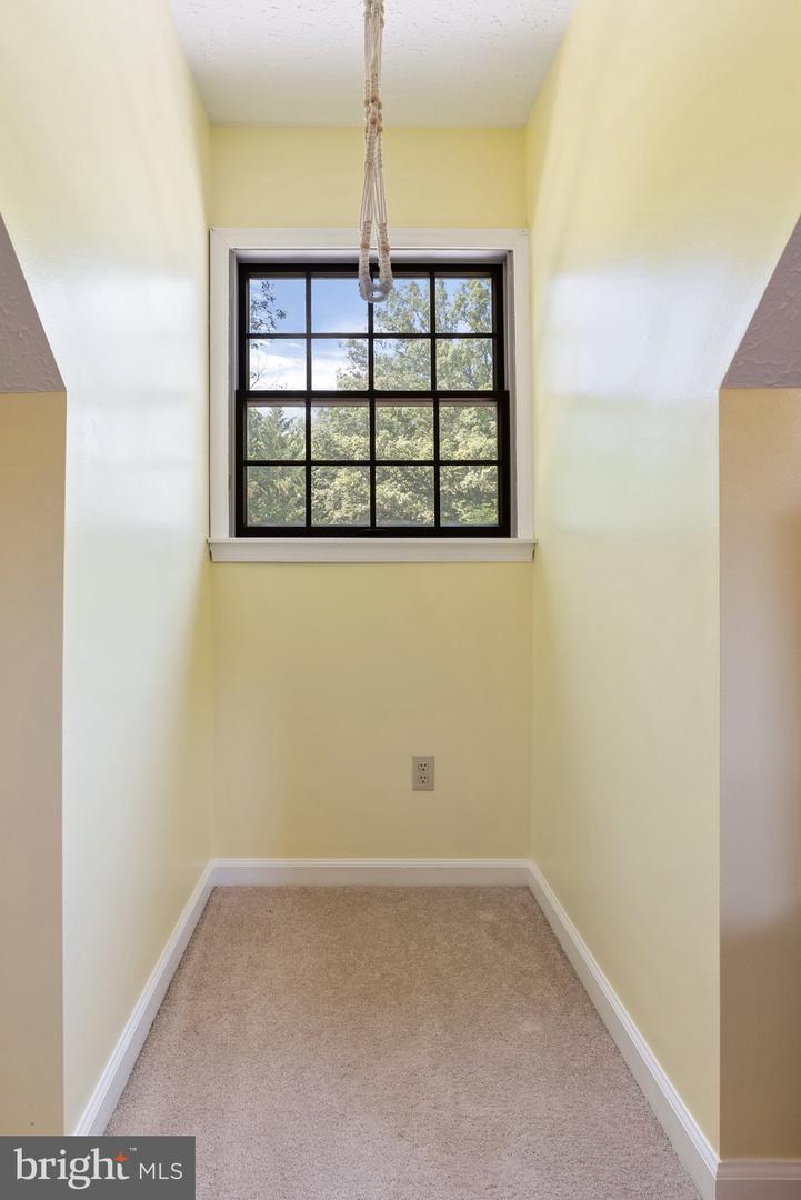 103 MASTERS DR, CROSS JUNCTION, Virginia 22625, 4 Bedrooms Bedrooms, ,2 BathroomsBathrooms,Residential,For sale,103 MASTERS DR,VAFV2035380 MLS # VAFV2035380