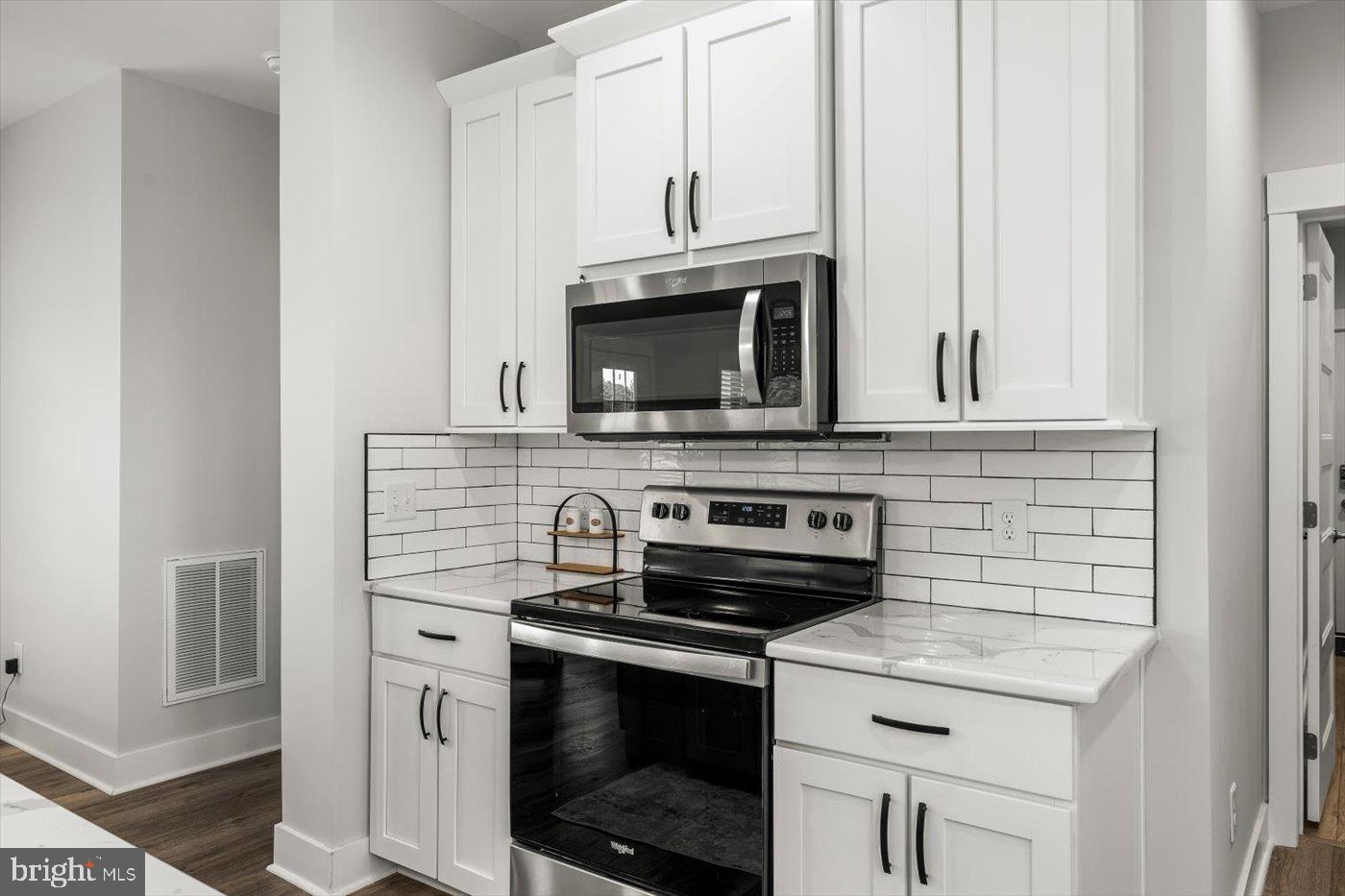 15411 CEDAR HILL DR, MINERAL, Virginia 23117, 5 Bedrooms Bedrooms, 13 Rooms Rooms,3 BathroomsBathrooms,Residential,For sale,15411 CEDAR HILL DR,VASP2034624 MLS # VASP2034624