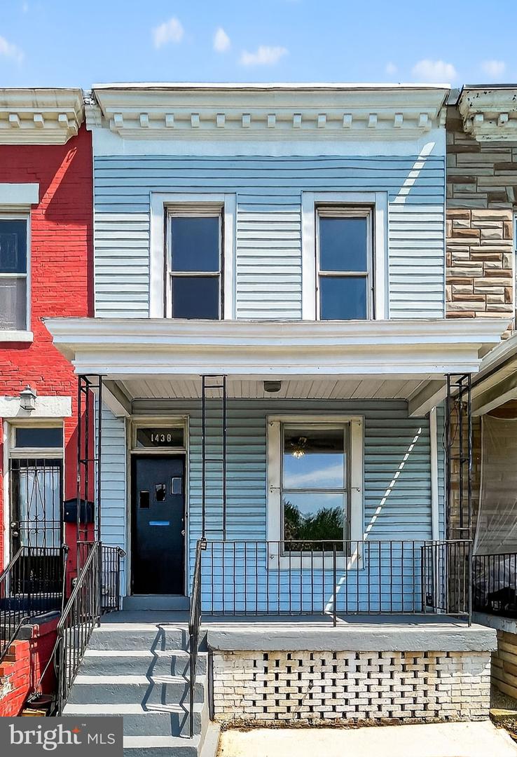 1438 INDEPENDENCE AVE SE, WASHINGTON, District Of Columbia 20003, 3 Bedrooms Bedrooms, ,2 BathroomsBathrooms,Residential,For sale,1438 INDEPENDENCE AVE SE,DCDC2209824 MLS # DCDC2209824
