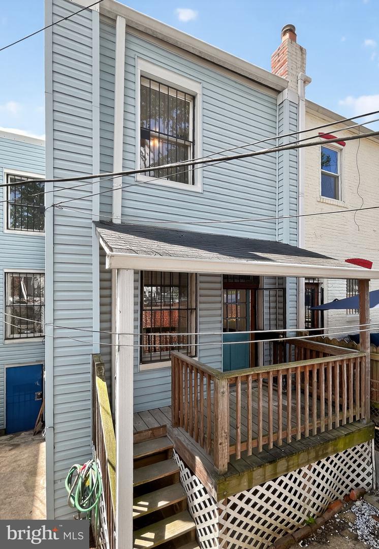 1438 INDEPENDENCE AVE SE, WASHINGTON, District Of Columbia 20003, 3 Bedrooms Bedrooms, ,2 BathroomsBathrooms,Residential,For sale,1438 INDEPENDENCE AVE SE,DCDC2209824 MLS # DCDC2209824