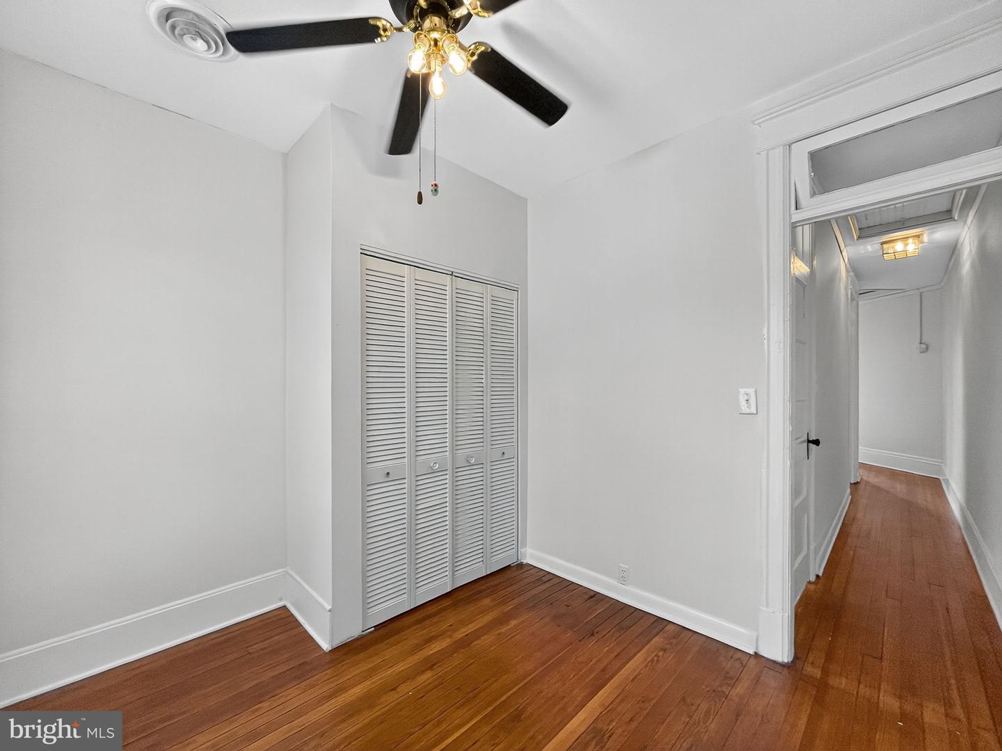 1438 INDEPENDENCE AVE SE, WASHINGTON, District Of Columbia 20003, 3 Bedrooms Bedrooms, ,2 BathroomsBathrooms,Residential,For sale,1438 INDEPENDENCE AVE SE,DCDC2209824 MLS # DCDC2209824