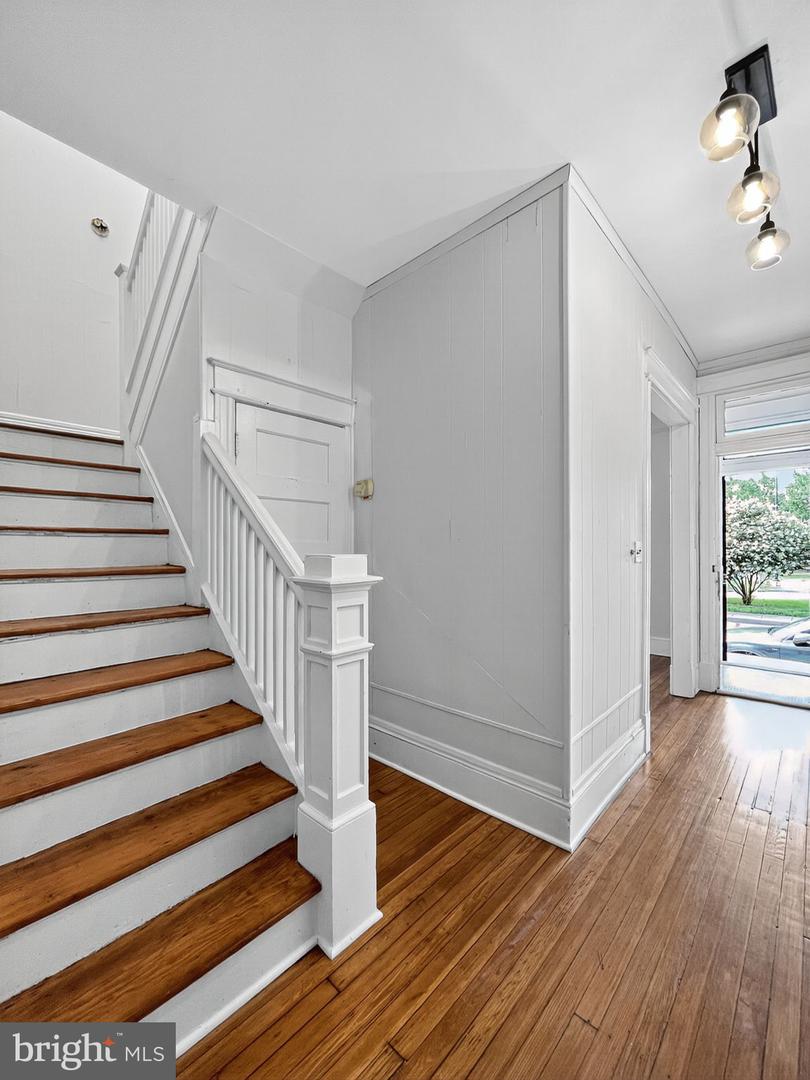 1438 INDEPENDENCE AVE SE, WASHINGTON, District Of Columbia 20003, 3 Bedrooms Bedrooms, ,2 BathroomsBathrooms,Residential,For sale,1438 INDEPENDENCE AVE SE,DCDC2209824 MLS # DCDC2209824