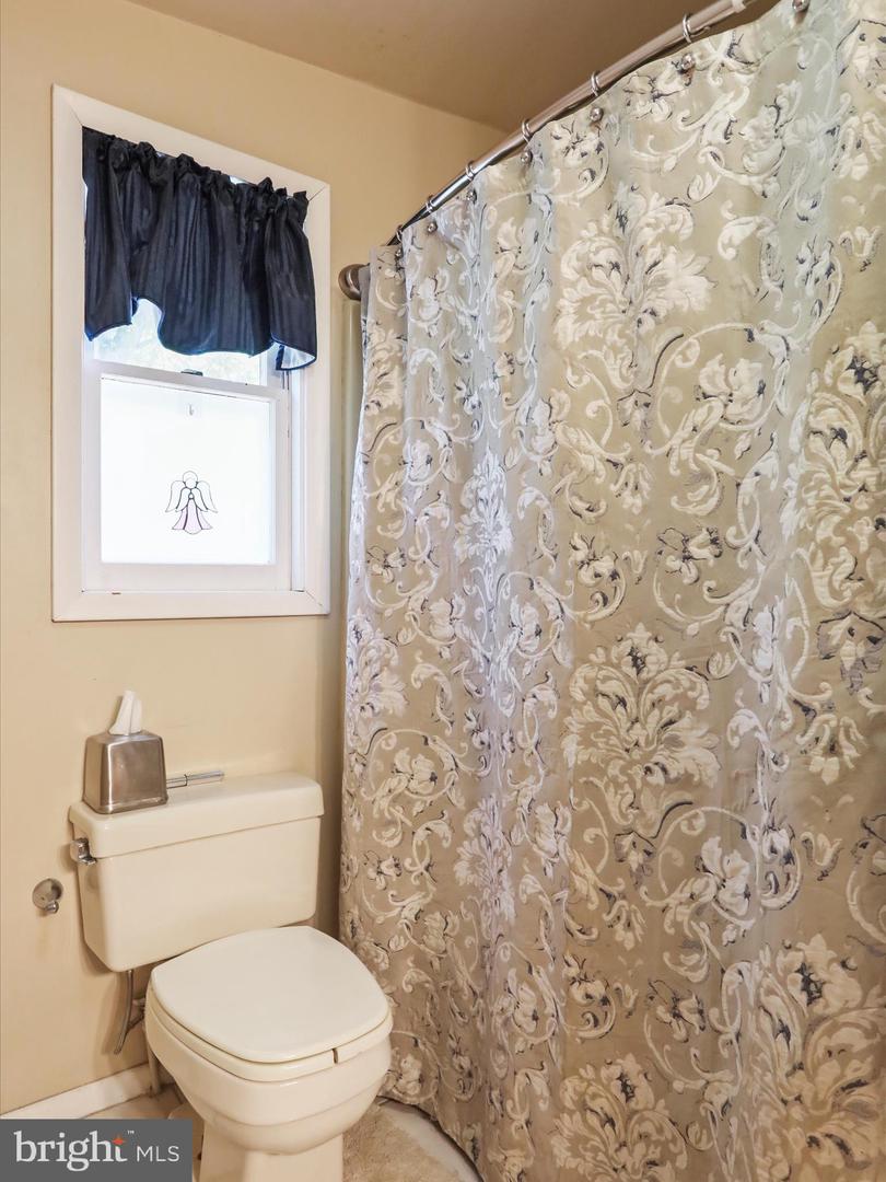 10572 SHENANDOAH PATH, CATLETT, Virginia 20119, 3 Bedrooms Bedrooms, ,4 BathroomsBathrooms,Residential,For sale,10572 SHENANDOAH PATH,VAFQ2017406 MLS # VAFQ2017406