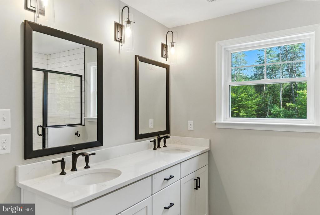 275 FREESTYLE LN, MINERAL, Virginia 23117, 4 Bedrooms Bedrooms, ,2 BathroomsBathrooms,Residential,275 FREESTYLE LN,VALA2008254 MLS # VALA2008254