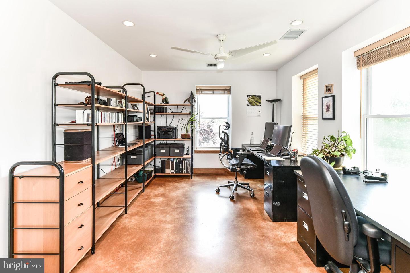 2222 N EMERSON ST, ARLINGTON, Virginia 22207, 3 Bedrooms Bedrooms, ,3 BathroomsBathrooms,Residential,For sale,2222 N EMERSON ST,VAAR2060576 MLS # VAAR2060576