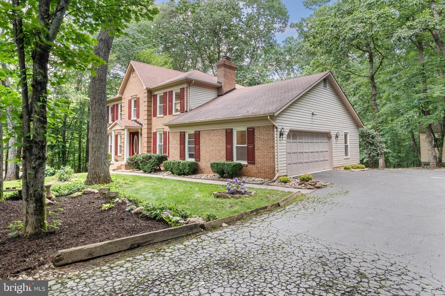 12779 LOST CREEK CT, MANASSAS, Virginia 20112, 4 Bedrooms Bedrooms, ,4 BathroomsBathrooms,Residential,For sale,12779 LOST CREEK CT,VAPW2099018 MLS # VAPW2099018