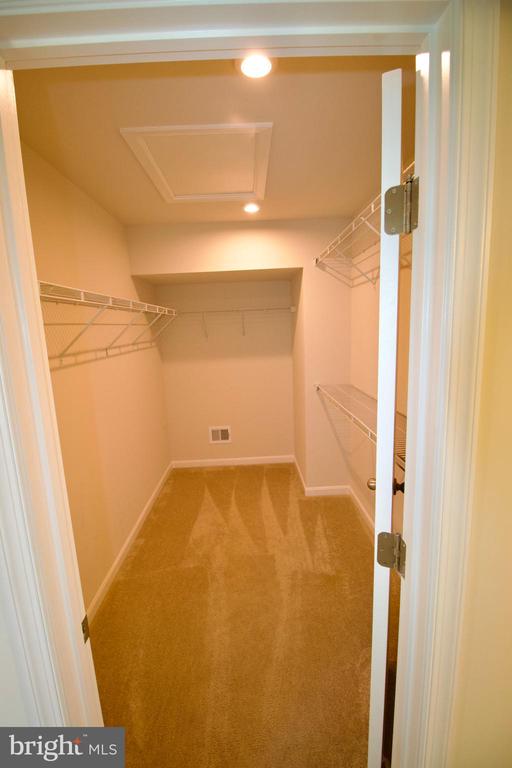 9003 WALNUT HILL RD, FREDERICKSBURG, Virginia 22408, 5 Bedrooms Bedrooms, ,3 BathroomsBathrooms,Residential,9003 WALNUT HILL RD,VASP2034648 MLS # VASP2034648