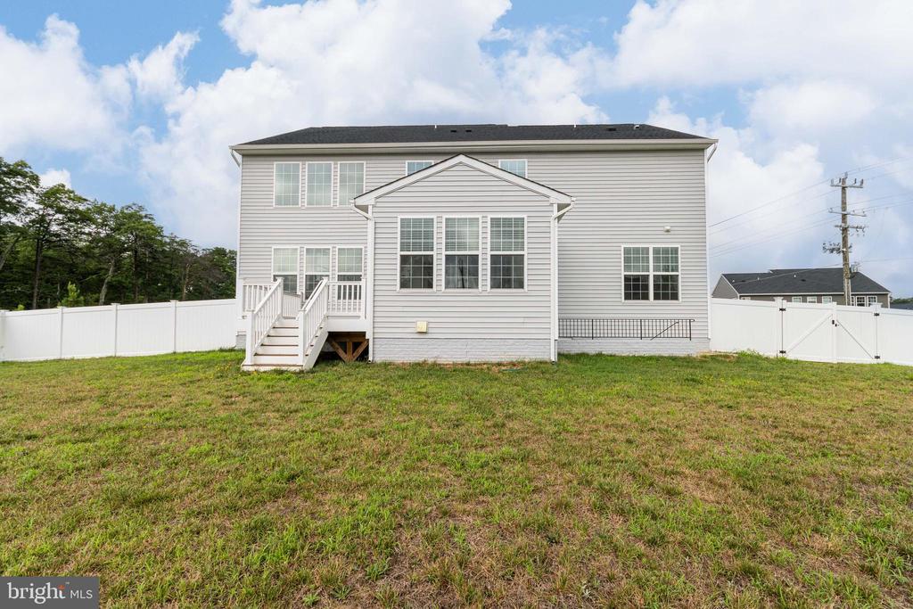 9003 WALNUT HILL RD, FREDERICKSBURG, Virginia 22408, 5 Bedrooms Bedrooms, ,3 BathroomsBathrooms,Residential,9003 WALNUT HILL RD,VASP2034648 MLS # VASP2034648