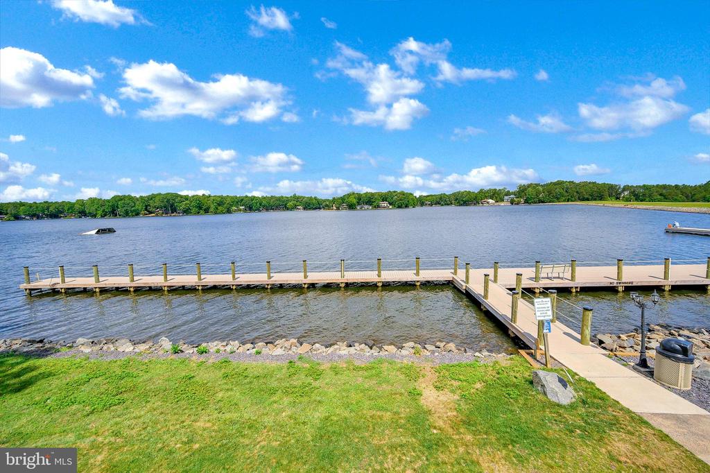 3906 LAKEVIEW PKWY, LOCUST GROVE, Virginia 22508, 4 Bedrooms Bedrooms, ,2 BathroomsBathrooms,Residential,3906 LAKEVIEW PKWY,VAOR2010170 MLS # VAOR2010170