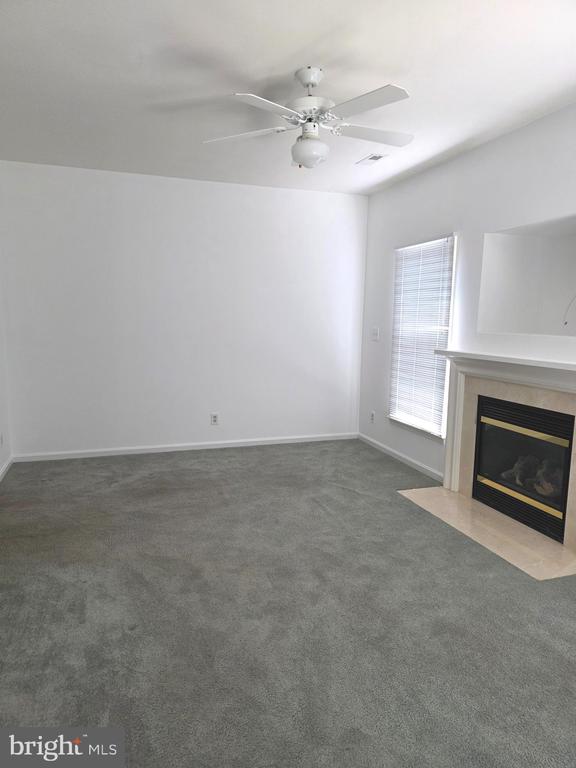 11206 LYNCHBURG DR, FREDERICKSBURG, Virginia 22407, 2 Bedrooms Bedrooms, ,2 BathroomsBathrooms,Residential,11206 LYNCHBURG DR,VASP2034650 MLS # VASP2034650