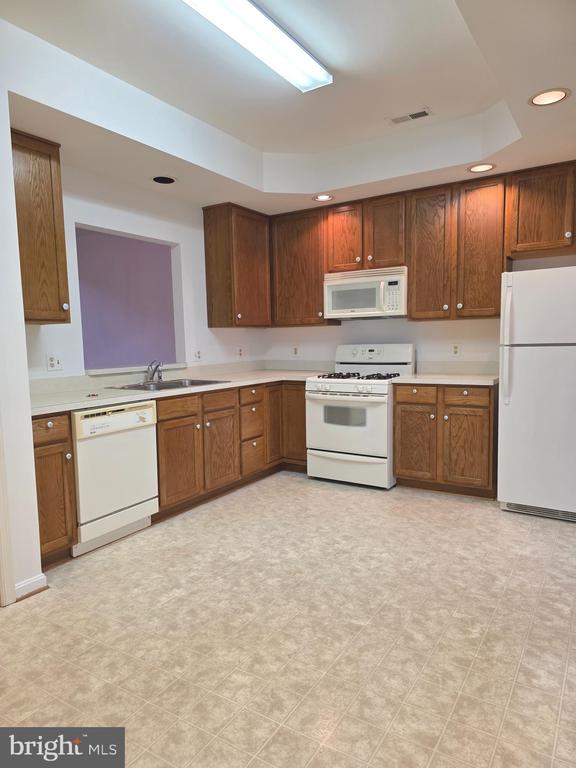 11206 LYNCHBURG DR, FREDERICKSBURG, Virginia 22407, 2 Bedrooms Bedrooms, ,2 BathroomsBathrooms,Residential,11206 LYNCHBURG DR,VASP2034650 MLS # VASP2034650