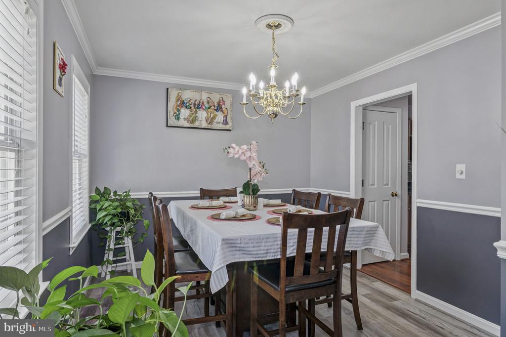 8802 DUNDEE DR, FREDERICKSBURG, Virginia 22408, 4 Bedrooms Bedrooms, ,3 BathroomsBathrooms,Residential,8802 DUNDEE DR,VASP2034676 MLS # VASP2034676