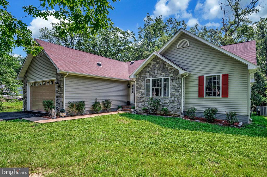 117 SAYLERS CREEK RD, LOCUST GROVE, Virginia 22508, 3 Bedrooms Bedrooms, ,2 BathroomsBathrooms,Residential,117 SAYLERS CREEK RD,VAOR2010154 MLS # VAOR2010154