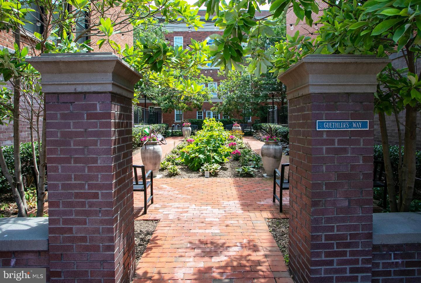 420 13TH ST SE, WASHINGTON, District Of Columbia 20003, 3 Bedrooms Bedrooms, ,4 BathroomsBathrooms,Residential,For sale,420 13TH ST SE,DCDC2210062 MLS # DCDC2210062