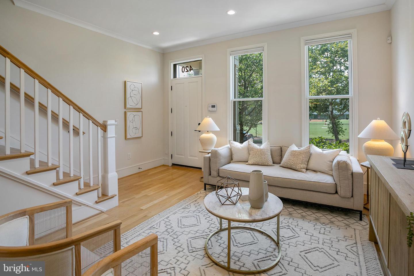 420 13TH ST SE, WASHINGTON, District Of Columbia 20003, 3 Bedrooms Bedrooms, ,4 BathroomsBathrooms,Residential,For sale,420 13TH ST SE,DCDC2210062 MLS # DCDC2210062