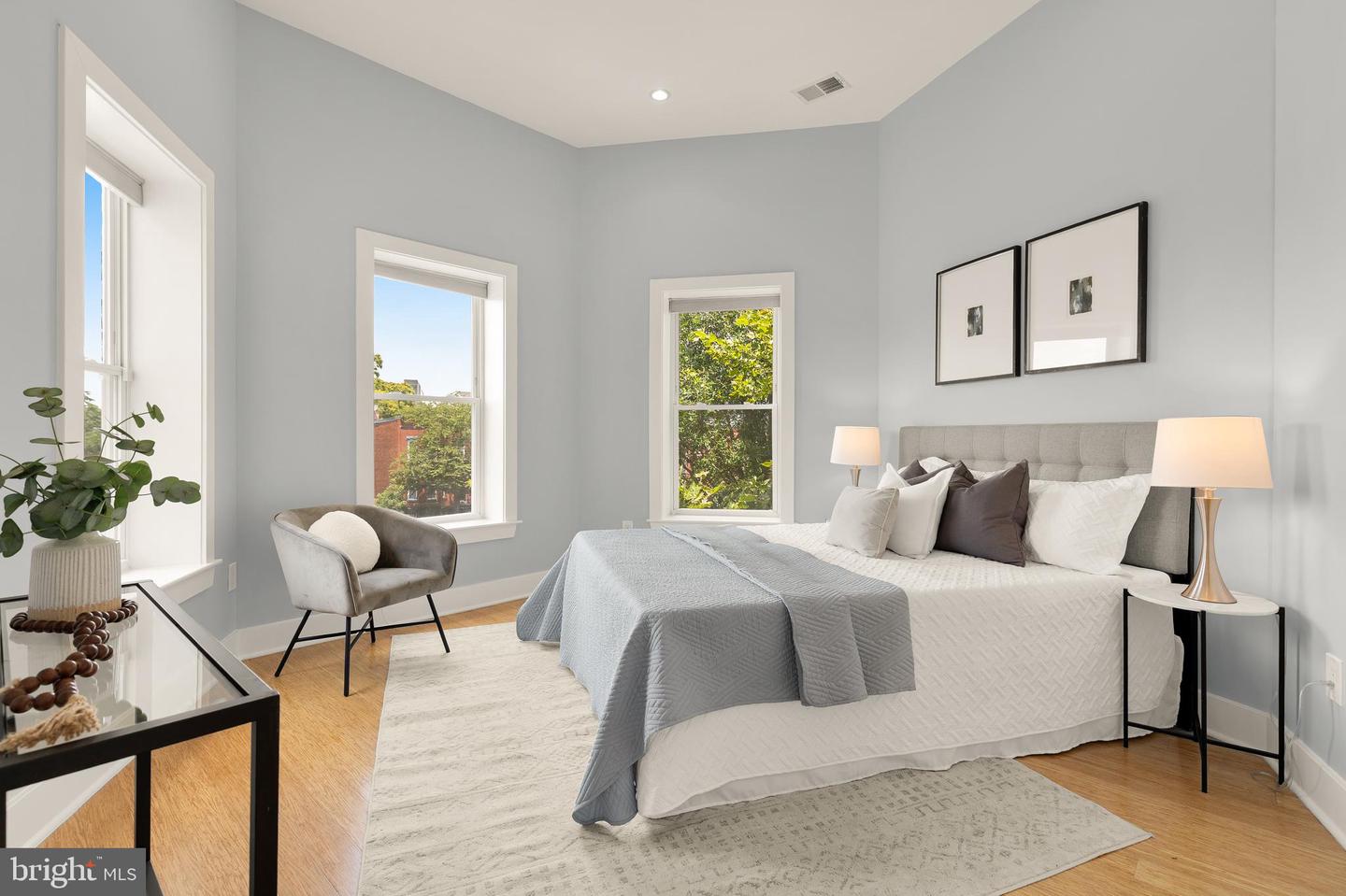 1353 MARYLAND AVE NE, WASHINGTON, District Of Columbia 20002, 3 Bedrooms Bedrooms, ,2 BathroomsBathrooms,Residential,For sale,1353 MARYLAND AVE NE,DCDC2210066 MLS # DCDC2210066