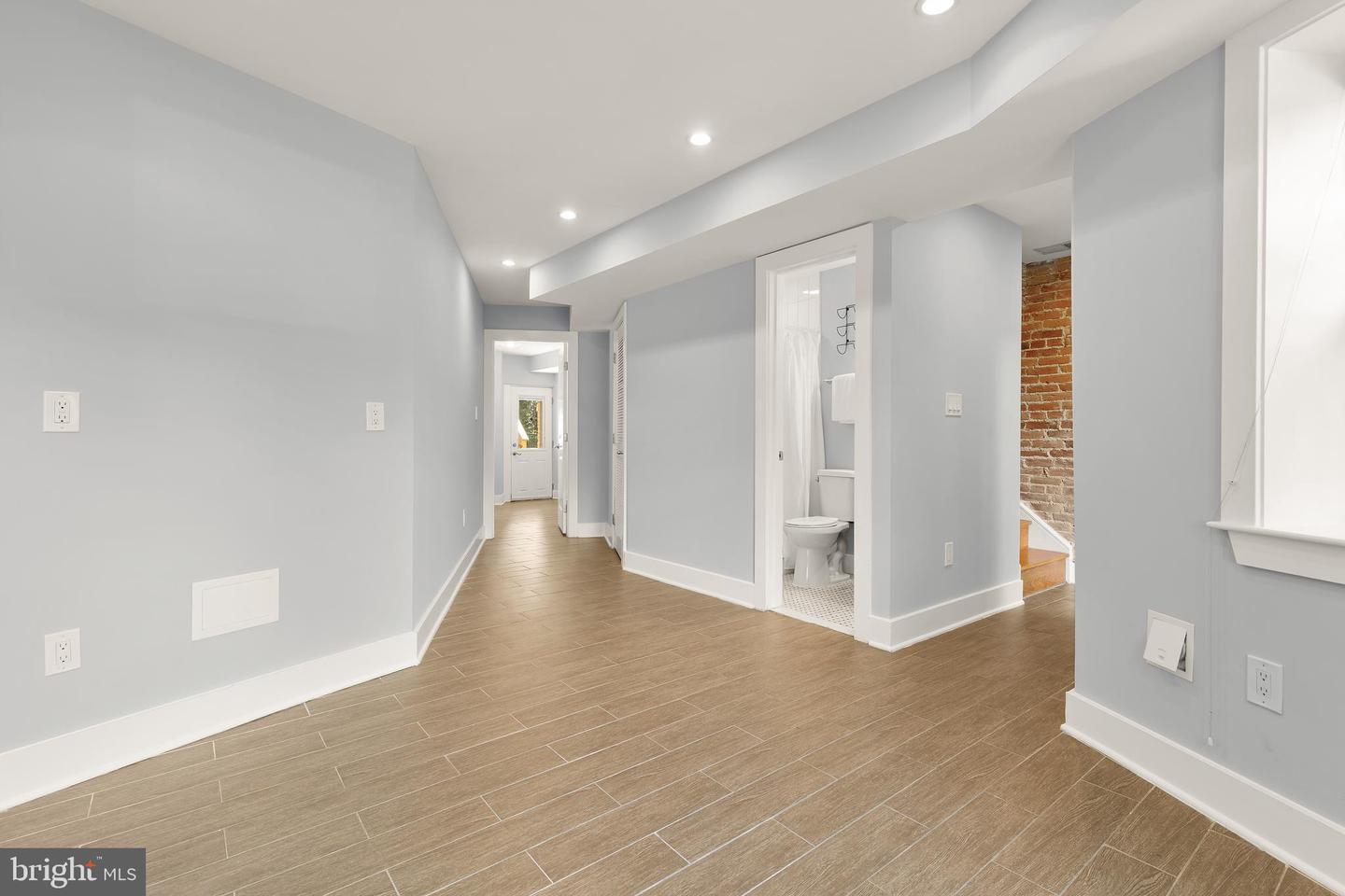 1353 MARYLAND AVE NE, WASHINGTON, District Of Columbia 20002, 3 Bedrooms Bedrooms, ,2 BathroomsBathrooms,Residential,For sale,1353 MARYLAND AVE NE,DCDC2210066 MLS # DCDC2210066