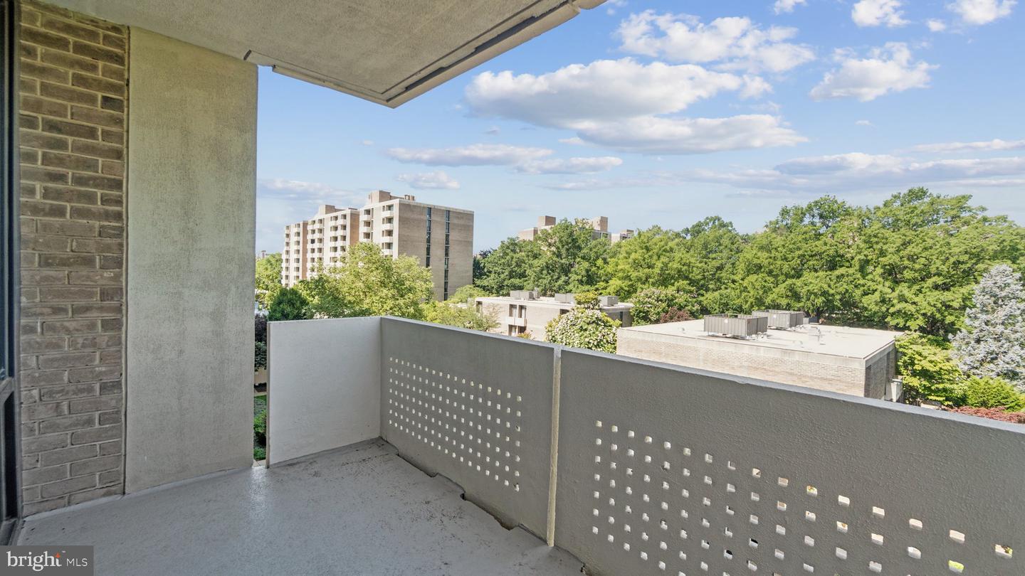 300 M ST SW #N315, WASHINGTON, District Of Columbia 20024, 2 Bedrooms Bedrooms, ,1 BathroomBathrooms,Residential,For sale,300 M ST SW #N315,DCDC2210080 MLS # DCDC2210080