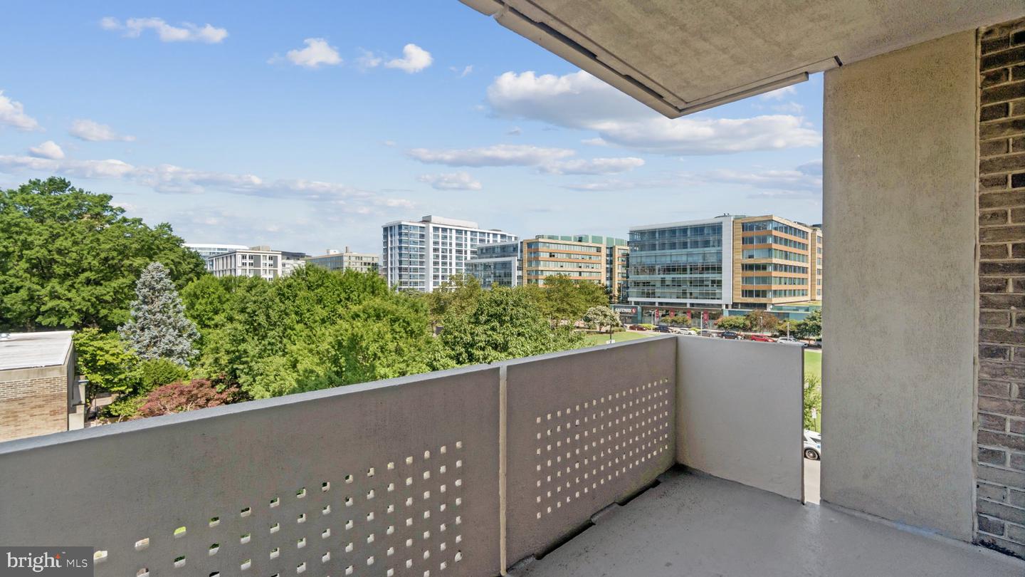 300 M ST SW #N315, WASHINGTON, District Of Columbia 20024, 2 Bedrooms Bedrooms, ,1 BathroomBathrooms,Residential,For sale,300 M ST SW #N315,DCDC2210080 MLS # DCDC2210080