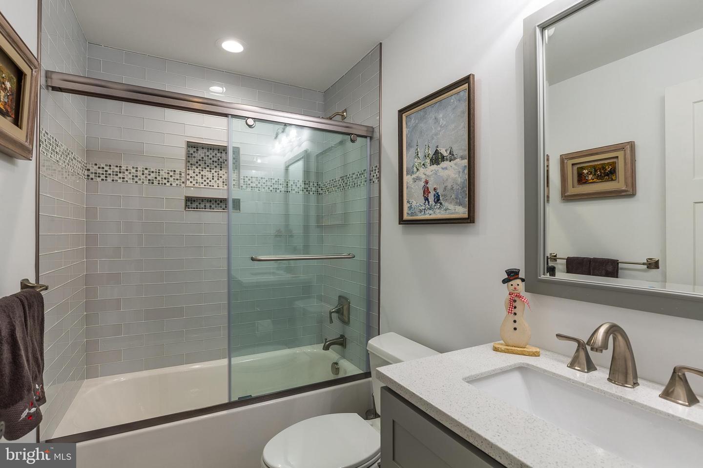 4222 LAMARRE DR, FAIRFAX, Virginia 22030, 6 Bedrooms Bedrooms, ,5 BathroomsBathrooms,Residential,For sale,4222 LAMARRE DR,VAFX2255178 MLS # VAFX2255178